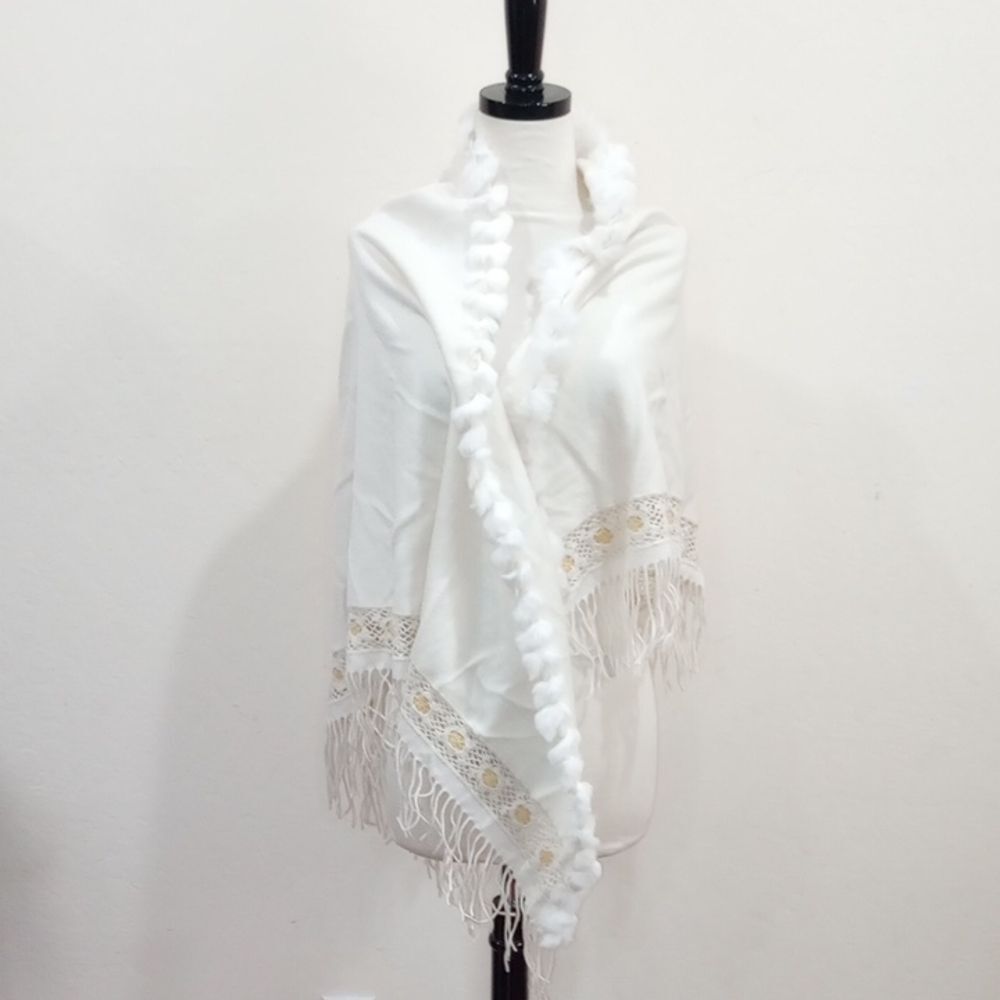 Erdos Ivory Fringed Cashmere Shawl - New! - Picture 1 of 14